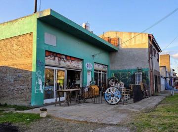 Casa · 128m² · 2 Ambientes · 1 Cochera · Local en Venta en Monte Grande con Casa 2amb