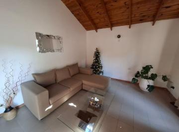 Casa · 182m² · 9 Ambientes · 2 Cocheras · Venta Exclusiva Casa B° Pecini, Apta Crédito.