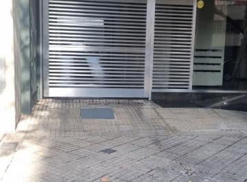 Garage · 13m² · Cochera en Barrio Lourdes