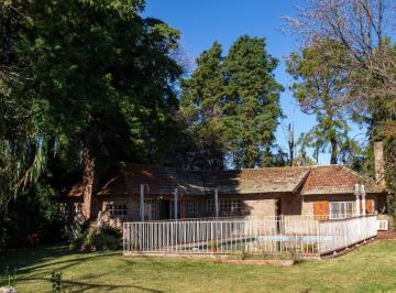 Casa · 143m² · 3 Ambientes · Venta Casa Quinta Parque Sakura