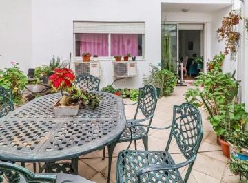 Departamento · 57m² · 3 Ambientes · Venta 3 Amb Super Luminoso con 2 Patios, 2 Baños y Amenities