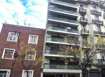 Departamento · 40m² · 2 Ambientes · Venta Dpto 2 Amb. Piso 15° Av Independencia/uade