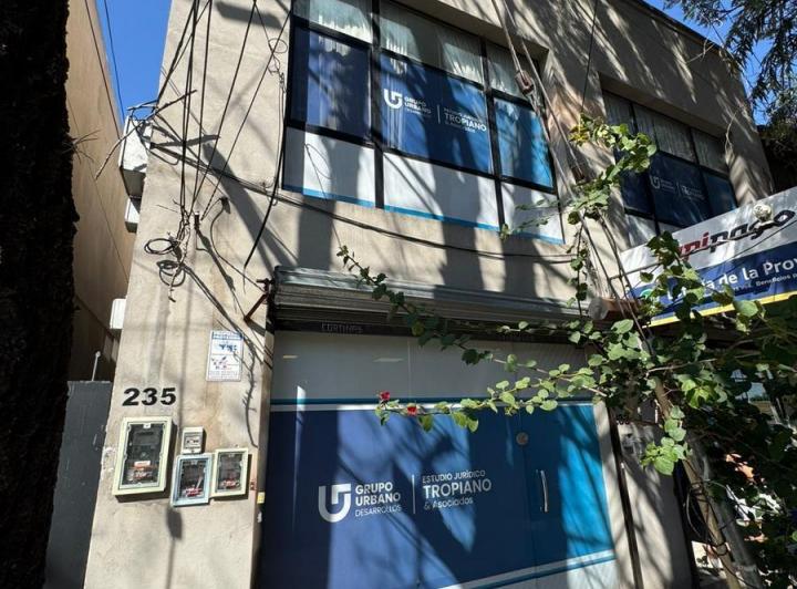 Oficina comercial · 160m² · 7 Ambientes