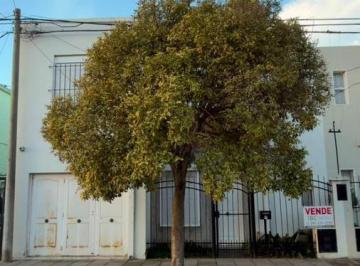 Casa · 130m² · 4 Ambientes · 1 Cochera · Venta Duplex 3 Dorm. Almafuerte 2265 Bahia Blanca