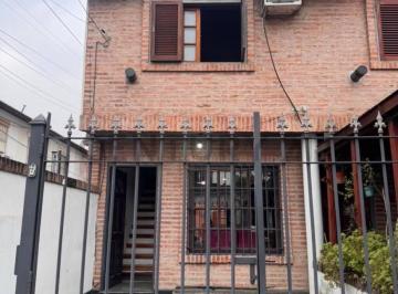 PH · 48m² · 3 Ambientes · 1 Cochera · Comodisimo Duplex en Una Zona Residencial Muy Conectado con Varias Lines de Colectivos, Trenes y Cent