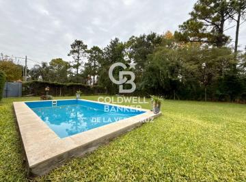Quinta vacacional · 83m² · 2 Ambientes · Casa Quinta con Pileta en Sauce Viejo