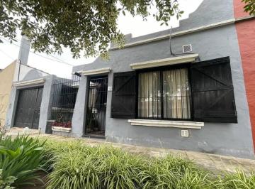 PH · 104m² · 3 Ambientes · 1 Cochera · Venta PH 3 Ambientes con Patio y Cochera Cubierta, Ituzaingo Norte