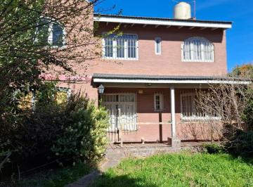 Casa de 4 ambientes, Almirante Brown · Casa con Lote 300 Mt 2