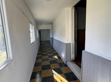 Casa de 3 ambientes, Avellaneda · Casa 3 Ambientes con Patio.
