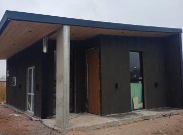 Casa · 48m² · 2 Ambientes · Casa en Venta en Barrio Gardenia - Neuquen