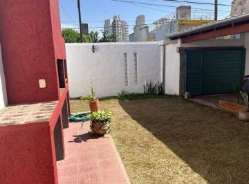 Casa · 118m² · 4 Ambientes · 2 Cocheras · Se Vende Casa 3 Dorm. en Observatorio