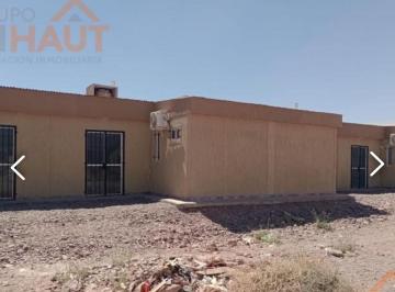 Casa de 3 ambientes, Añelo · Alquiler Para Empresas Añelo, Zona La Meseta