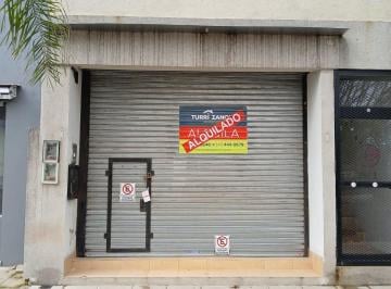 Local comercial · 62m² · 1 Ambiente · Local en Alquiler!