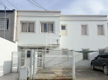 Departamento · 45m² · 2 Ambientes · Alquiler - Departamento de 1 Dormitorio con Patio en Barrio Los Olmos - A105