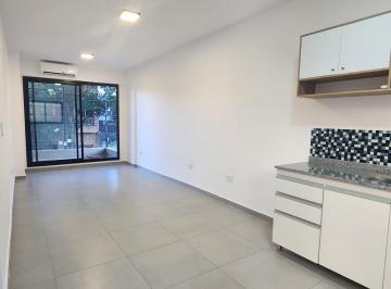 Departamento · 27m² · 1 Ambiente · Alquiler Monoambiente - Patio y Balcón Parque Cha