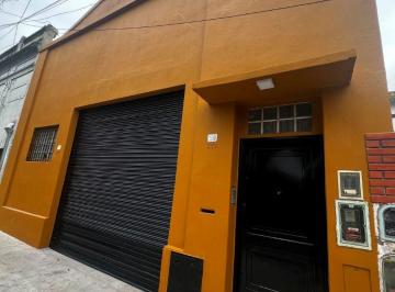 Bodega-Galpón , General San Martín · Alquiler Inmueble Industrial de 320 m² en Excelente Ubicación