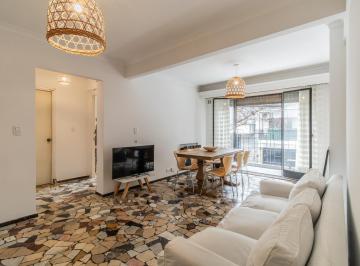 Departamento · 60m² · 3 Ambientes · Departamento en Venta de 3 Ambientes con Balcón Corrido en Caballito