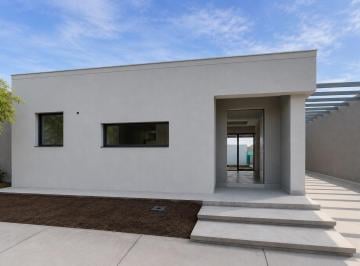Casa · 122m² · 4 Ambientes · 2 Cocheras · Casa - Coquimbito