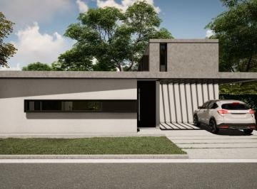 Casa · 148m² · 6 Ambientes · 2 Cocheras · Casa - Carrodilla