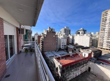 Departamento · 80m² · 6 Ambientes · Departamento en Centro