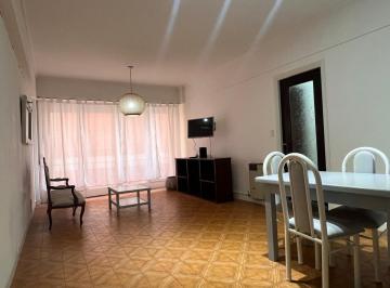 Departamento · 81m² · 3 Ambientes · Venta Amplio 3 Ambientes con Dependencia y 2 Baños