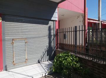 Local comercial de 1 ambiente, Córdoba · Alquiler - Local Sobre R. del Busto - Fte. Al Dino