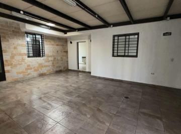 Casa de 6 ambientes, Dorrego · Casa en Dorrego