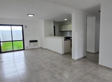 Casa · 120m² · 4 Ambientes · 2 Cocheras · Docta Av - Duplex 3 Dorm. 2 Baños