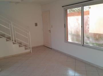 PH de 5 ambientes, Neuquén · Alquiler Dúplex 3 Dorm. - Patio y Cochera | Catriel Al 200