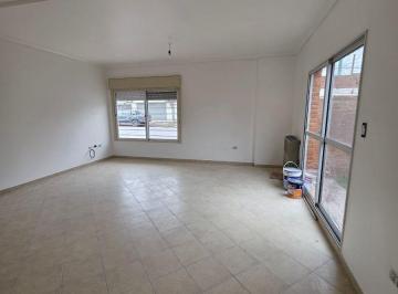 PH de 5 ambientes, Neuquén · Alquiler Dúplex 3 Dorm. - Patio y Cochera | Catriel Al 200
