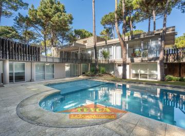 Casa · 578m² · 6 Ambientes · 1 Cochera · Venta, Casa de 6 Ambientes, Zona Norte, Pinamar