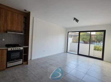 PH · 45m² · 2 Ambientes · 2 Ambientes Al Frente con Patio