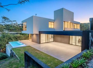 Casa de 7 ambientes, La Calera · La Pankana - a Estrenar - 650 m² Cubierto 1292 m² Terreno
