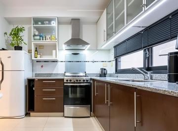 Departamento · 90m² · 4 Ambientes · 1 Cochera · Venta Semipiso 4 Ambientes en Olivos, C/cochera