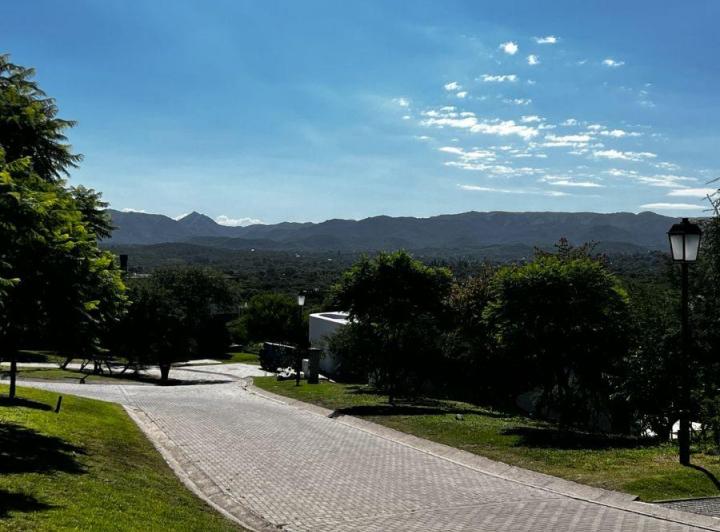 Terreno · 1500m²
