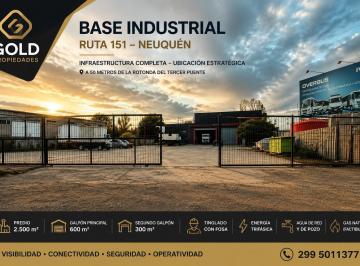 Bodega-Galpón · 1100m² · Alquiler Base Industrial en Cipolletti