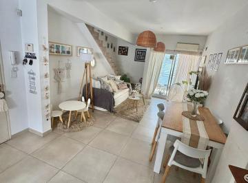 Departamento · 75m² · 3 Ambientes · PH 3 Ambientes con Parrilla Sin Expensas en Flores