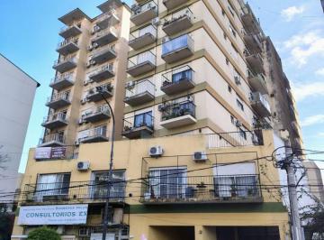Departamento de 3 ambientes, Tigre · Clásico Departamento en Hermosa Zona de Tigre