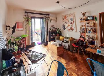 Departamento · 40m² · 2 Ambientes · Departamento de 2 Amb. C/ Frente - Luminoso
