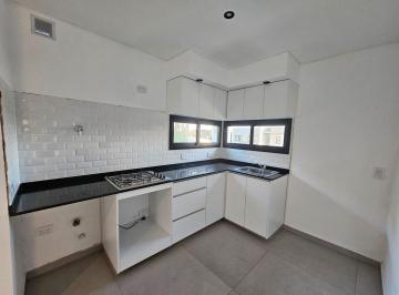 Casa · 127m² · 4 Ambientes · 2 Cocheras · Venta Casa 4 Amb Sta Lucia Pilar del Este Estrenar