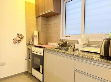 Casa · 83m² · 3 Ambientes · 1 Cochera · Housing - Duplex 2 Dorm - B° Lomas del Chateau