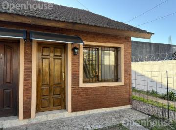 Departamento · 35m² · 2 Ambientes · 1 Cochera · Alquiler - Duplex 2 Ambientes con Parque en Pilar Centro.