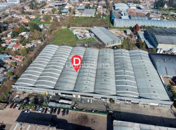 Depósito · 2100m² · Depósito en Alquiler en La Reja, Moreno