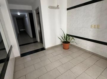 Departamento · 56m² · 3 Ambientes · 1 Cochera · Departamento Semipiso de 3 Ambientes con Cochera en Flores