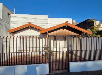Casa de 3 ambientes, Morón · Casa PH 3 Ambientes C/patio