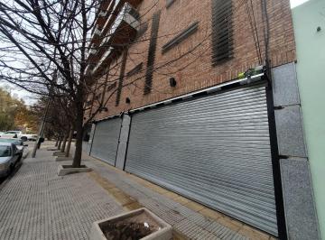 Local comercial · 240m² · 1 Ambiente · Local en Neuquen Capital