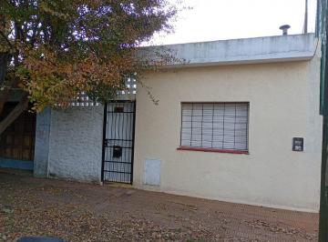 Casa de 2 ambientes, Lomas de Zamora · Alquiler Casa Al Frente Independiente Sin Expensas. Juncal 404 Casi Colòn. Temperley Residec. 1dor