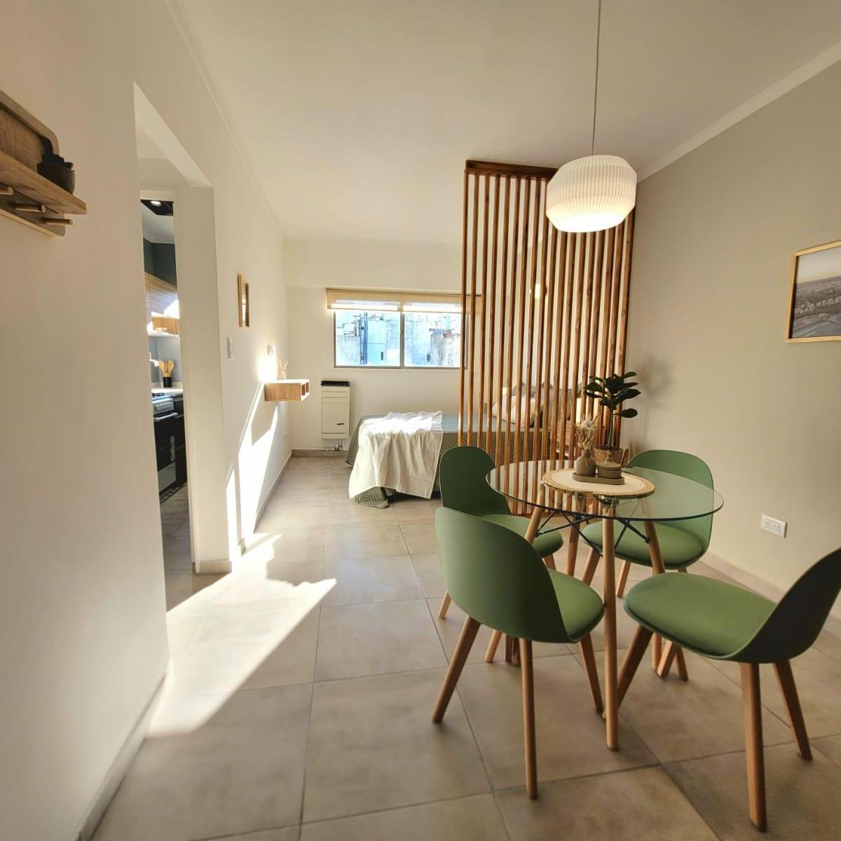 Venta departamento de 1 ambiente a la calle
