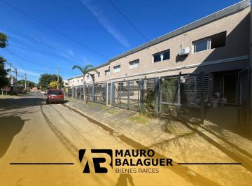Casa · 85m² · 3 Ambientes · 1 Cochera · Casa Duplex en Alquiler en Ciudad Evita - 2 Dorm. - Cochera