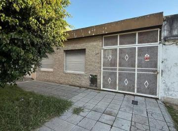 PH de 3 ambientes, Avellaneda · Dpto Tipo Casa Al Frente de 3 Ambientes